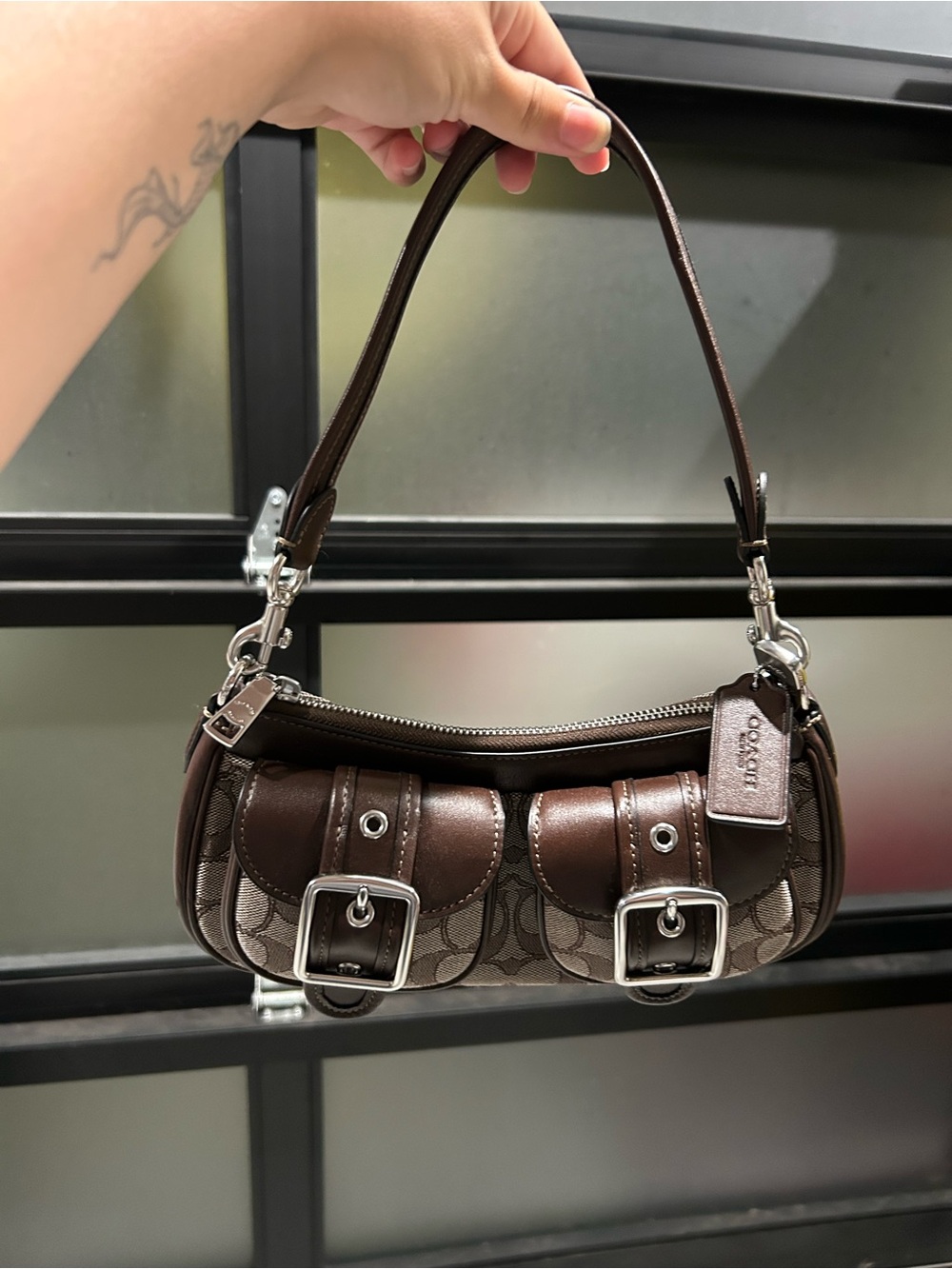Coach Outlet Ashton Bag In Signature Jacquard